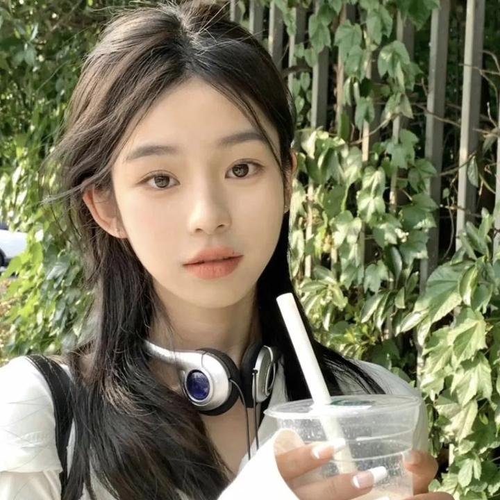 给女人投资，我成了世界首富